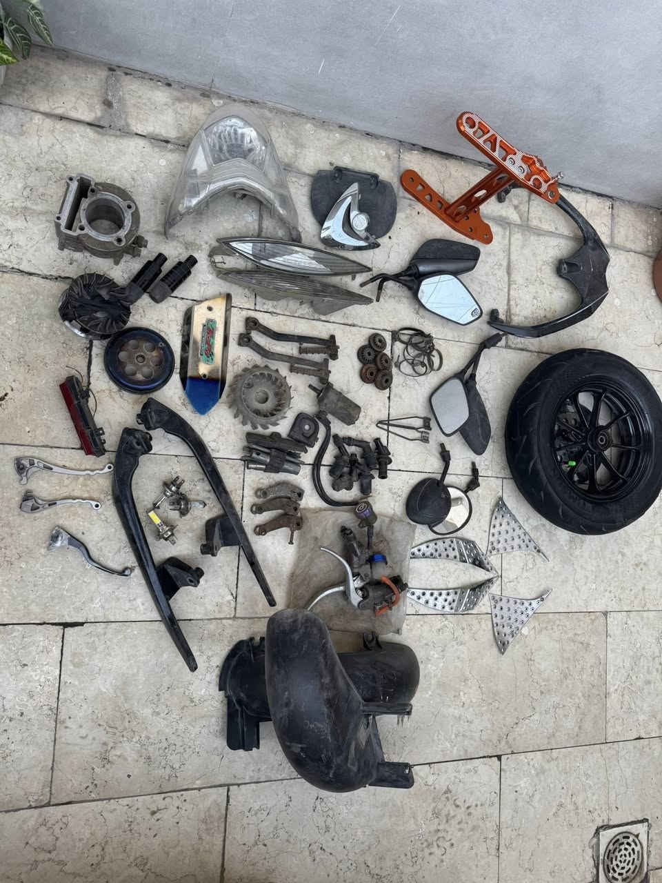 سلام عليكم غراض ماكس وبيها ويل GTR فقط امامي وبوشه مي  وهيج نواعم الاسعار خاص ومناسبات


**إذا كنت صاحب هذا الإعلان وتريد حذفه لأي سبب، رجاءا أرسل رسالة إلى الدعم الفني**