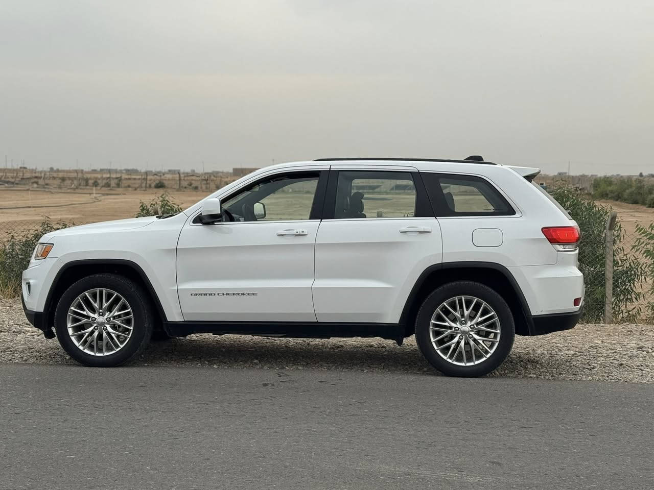 السلام عليكم  جيب لا ريدو موديل 2015 السياره كلين تايتل رقم دهوك الجديد السيارة مناقصه شي شادلها ويل +تخم تاير مال سومت سعره وحده 11 ورقة وشادلها شاشة مال موديل  2020 سعرهه 5 ورقات السيارة خير من الله السعر 238 وبيها مجال للطيبين     ***********
