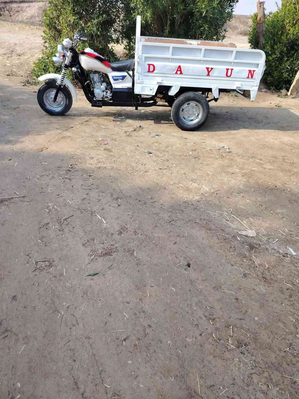 السلام عليكم شباب ستوته البيع موديل 12 وكيله سوق الشيوخ  اوراق جاهزه 
معمره 24 محرك 21 مفتوح بستم فقط ول فته اله 
كله شغال نقص باتري فقط السعر 1300
وبيه مجال مكاني ناصريه سوق الشيوخ الطار 
***********
