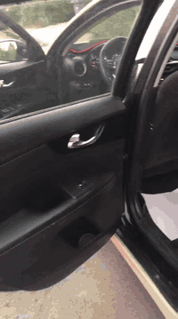 فورتي 2019  S   بغداد باسمي بدون حادث صدمة بدون ايرباك مجرد تخريب  غاز وبانزين محرك 2000 دوش كير AT الا تصال ***********
