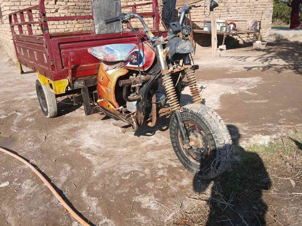 سلام عليكم ستوته البيع موديل  ١٧ وراق كامله مكان صويره  تصال عل رقم. ***********
