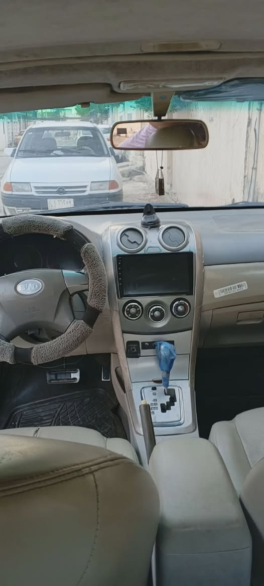 بيوايدي للبيع بدون صبغ بدون ضرر شرط التحويل رقم نينوى مكينه وكير شرط طخم امامي خلفي جديد طخم تايه ويه السبير جديد ماشيه متين الف سياره جديده فول مواصفات بصمه اسلايت تحكمات كشنات جلد السعر 58$ عنواني حي الوحده التواصل ***********
