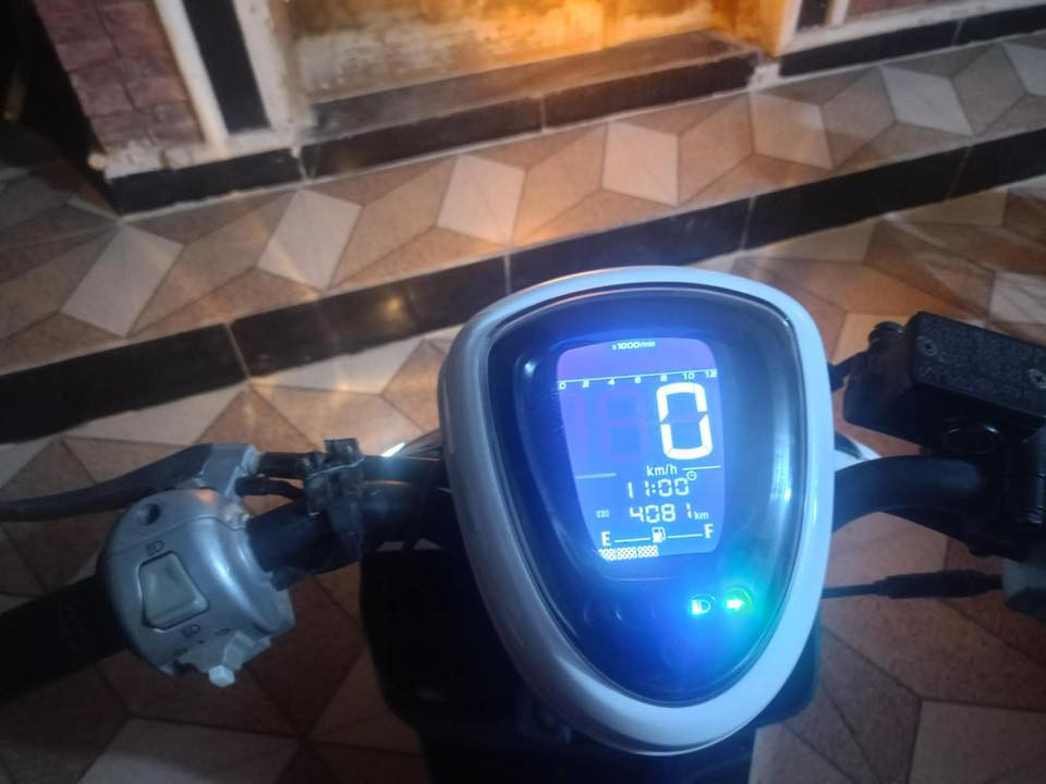 سلام عليكم البيع دراجه ماكس بوليسي صيني دراجه نصيفه مال كله شغال اليتات حساس مكان الحله السعر ٥٧٥ وبيه مجال حك جيه الرقم ***********
