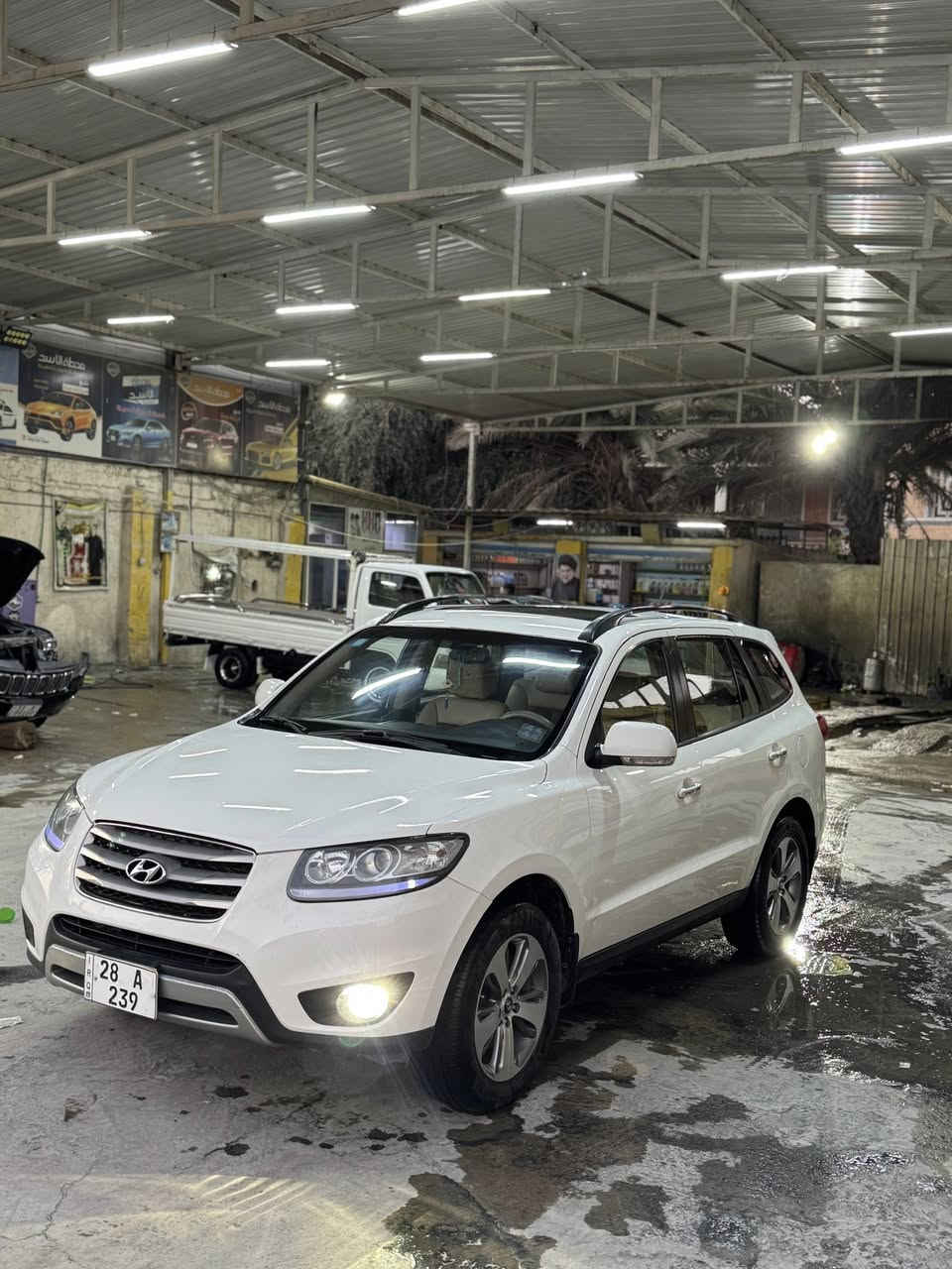 سلام عليكم :

هونداي سنتافي 

المديل؛2012

رقم نجف مميز 3 ارقام بأسمي تحويل ثاني يوم سنويه 2028

فول مواصفات؛(1/1)

6سلندر✈️

فتحه -بصمه- تبريد بيانو 3قطع—كشنات جلد لونين كهرباء- فور ويل-
7راكب
+ مكينه مامفتوحه عل وضع الوكاله جديده 
كذالك الكير

حداديه 100/100

كهربائيات مكفوله كلها شغاله 

تبريد ثلاجه 

السياره مال بيت بوضع الزيرو 

كفاله عامه 

السعر : 171 وبيها مجال 

مكان السياره نجف 

رقم الهاتف :
***********

‭0773 238 7003‬
