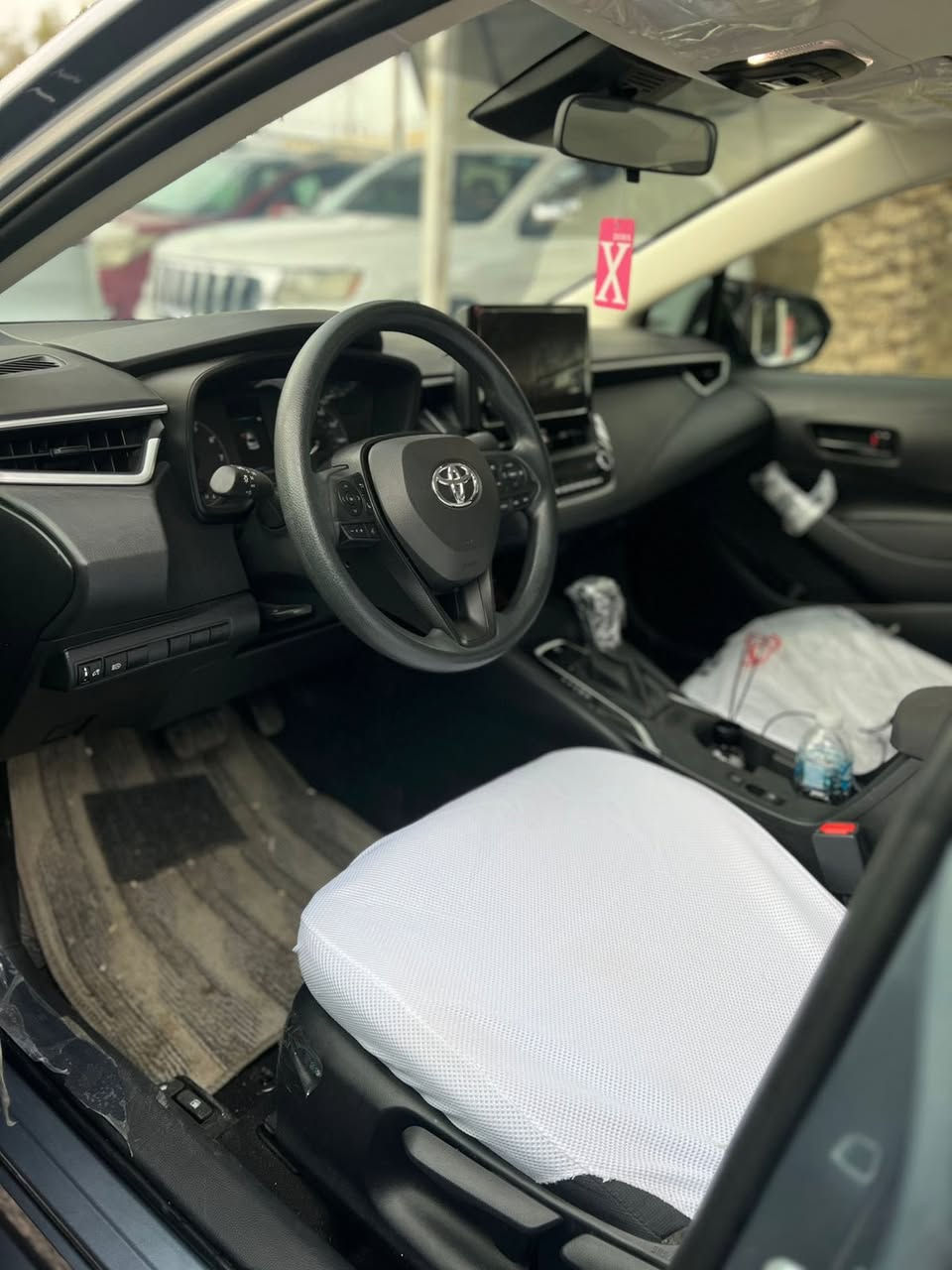 للبيع كورلا 2023
حادثها بنيد فقط 
بدون دواخل بدون ايرباك 
السيارة ماشية 10 آلاف 
جاهزة وجديدة 
السعر / 147 وبيها مجال بسيط 
مكاني/ ديالى جديدة الشط
للاستفسار / ***********
