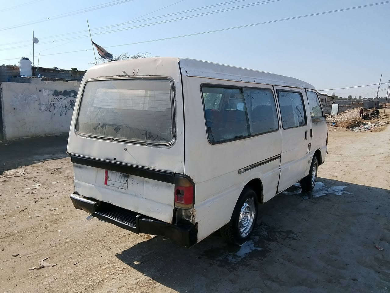 السلام عليكم مازدا موديل 91 ام الشفه لا مشط وباور وحداديه وتخم تاير وباتري جديد بس الجير بس الثاني بيه يفلت منشيه رجلك يفلت الثاني سنويتها استنساخ الاصليه ضايعه ومسوين بيها فقدان وتريد وكاله عامه مطلقه ام الباركود اسوي لك بيها تريد تحويل المكان ناصريه مركز مكلف بالنشر السعر 27 وبيها مجال الاستفسار على الرقم ***********
