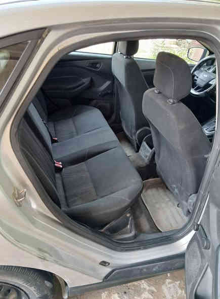 فورد فوكس موديل 18مكفوله من صبغ وضربه رقم بابل مكينه 2000مكان سياره بابل  سعر 85وبيه مجال ستفسار ***********مراوس حسب قناعه
