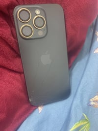 آيفون ١٥ برو • ٢٥٦ • بطاريه ٨٧