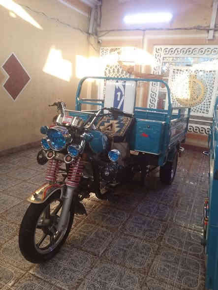 سلام عليكم ستوته للبيع مديل 23 رقم او سنويه نجف  مداور ثاني يوم جديده  ما متعوبه دشبول اكتروني  كهربائيات كلها شغاله ماعايزه شي بس الدعاميه مو وياها السعر 2850 مكان نجف حي ميلاد رقم ***********
