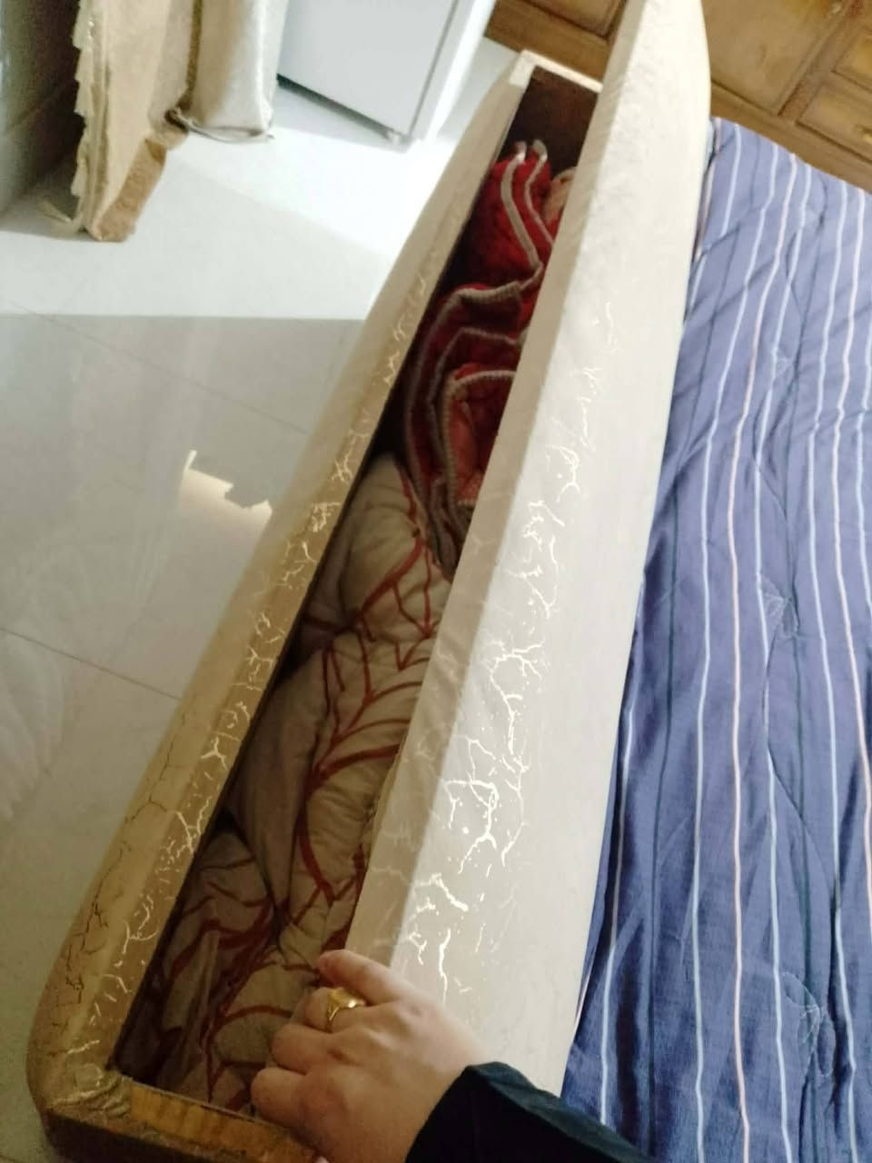غرفه للبيع عراقي جديد 
السعر. 2مليون
العنوان. كربلاء. 
مندوبه العنده اغراض او غرف نوم انشرهن وعلبيع الي نسبه بسيطه يتفضل خاص


**إذا كنت صاحب هذا الإعلان وتريد حذفه لأي سبب، رجاءا أرسل رسالة إلى الدعم الفني**