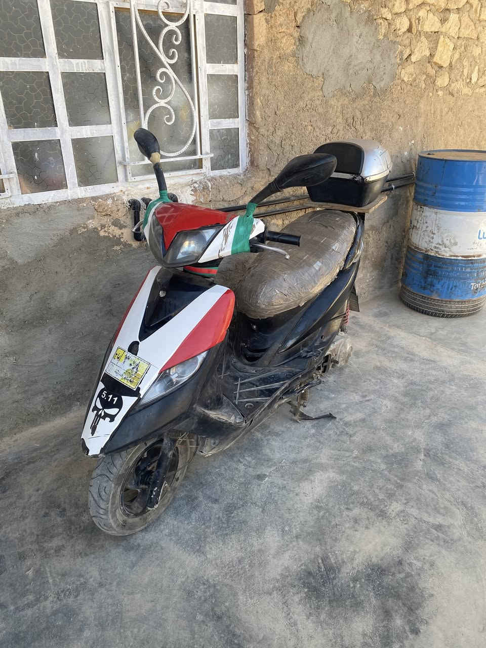 ماطور. رص للبيع سرعه ١٤٠ ماكس ثعلب شغال. بس ينرلدله ترتيب سعره ٢٠٠ وبي مجال رقم ***********
