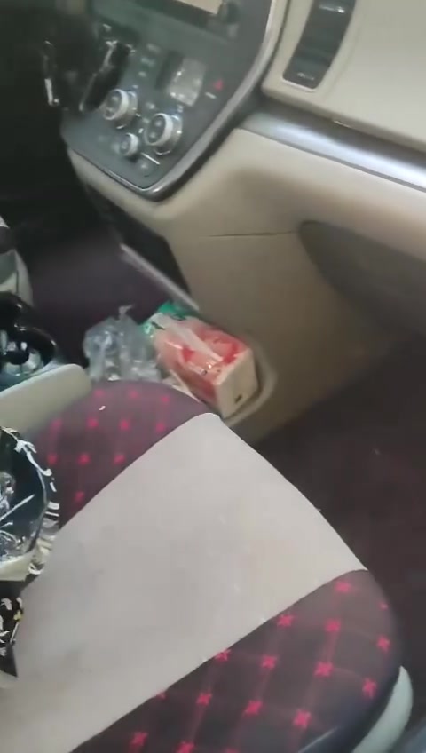 2017LE 
رقم دهوك 
ماشيه 139m 
كير محرك شرط 
4 الإطارات جديد 
سعر مناسب 
***********
