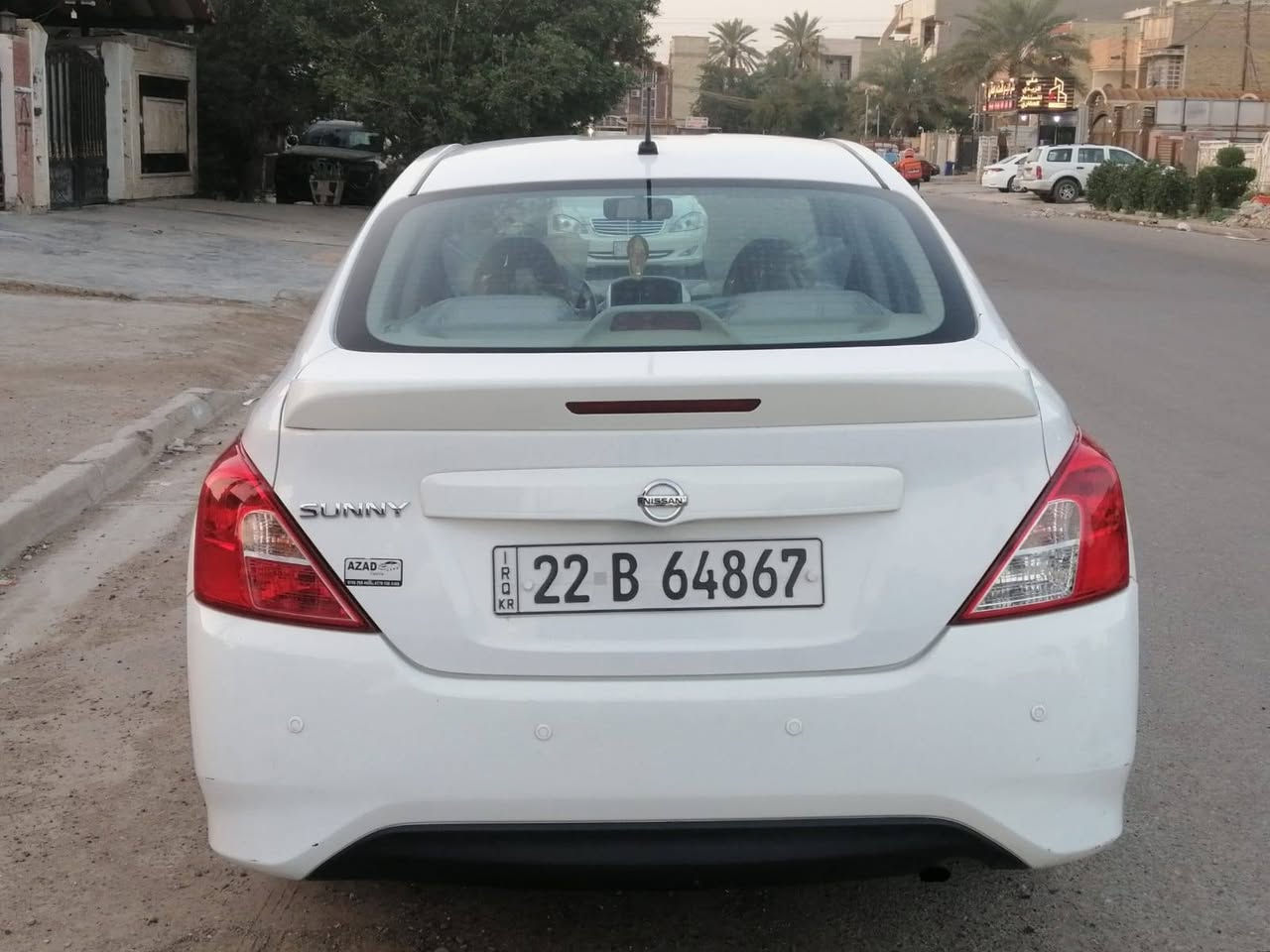 ***********
رايدهة ب ١٠٩ ورقة وبيهة مجال بسيط بعد المعاينه 
نيسان سني 2020 مكفولة
ماشية 90 الف كم 
تحكم ستيرن 
يدات الأبواب نيكل
بلوجكترات
سبايدر خلفي
حساسات خلفيه بغداد, العراق
