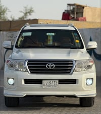 لاندكروز GXR • ٢٠١٤ • رقم بصره