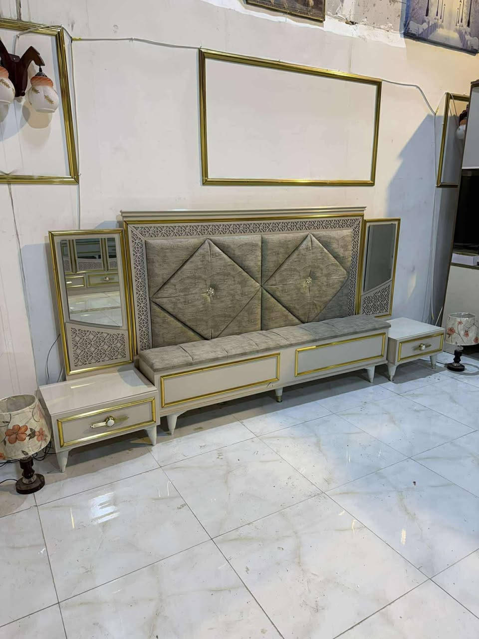 غرفه نوم ترڪيه مستخدام نضافه 90
نضام بيبان ڪوالتي عألي 
9قطع 
موديل ملڪي ***********🌸
لون مميز 
موديل 2026
سعرها 900/بيهة مجال
نقل وشد مجانأ داخل بغداد محافظات بكروة 
🤍🤍🤍🤍
