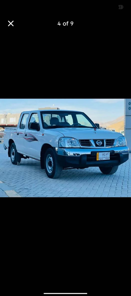 نیسان پیکاب کتاب موزایدە 2010
کتابی خۆی لەگەڵە بەشەرتی وەکالە 
حیزام بۆیاخە سەقفی بۆیاخی نیە

 ***********
***********

ئـەگەر سەیارەکەت دەفرۆشیت نامە بنێرە با بلاوی کەینەوە لۆت
