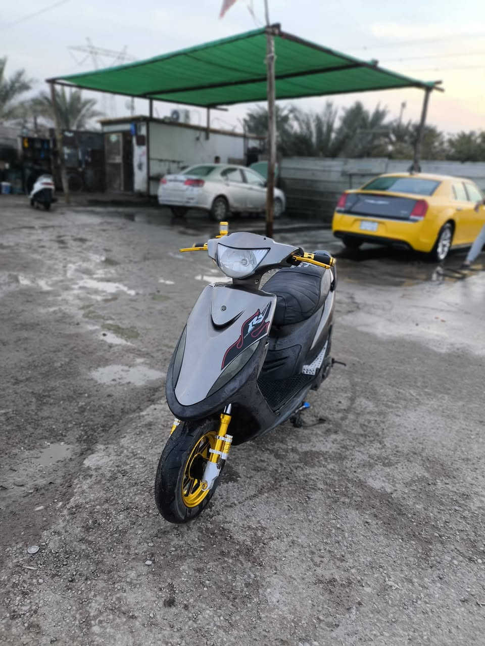 سلام عليكم شباب درجه لبيع أو مراوس ماكس عدله أو قجمه دراجه ما مفتوحا وكلشي شغال بيها عينا ولليت  نضافا فول  مكاني كرمت علي رقم الهاتف ***********
