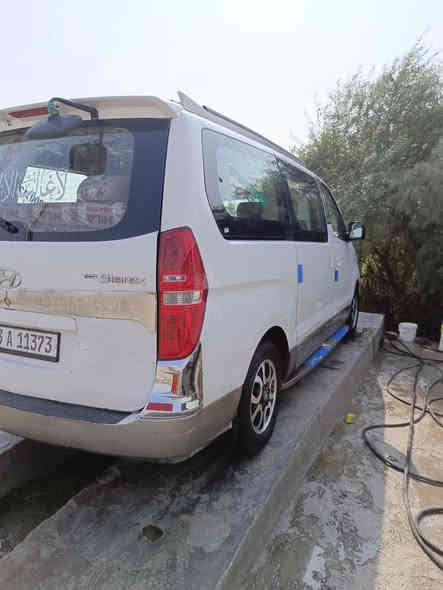 السلام عليكم ستاركس 2014
محوره مسكر اوتو مكينه 12قبق اسود
بيها جاملغ خلفي صبغ من الكنر ولجوه فقط والباقي كفاله 
حداديه تخم تاير كله جديد مكينه جديده 
رقم نكليزي دولي اتصل ودلل ‏‪***********‬‏
