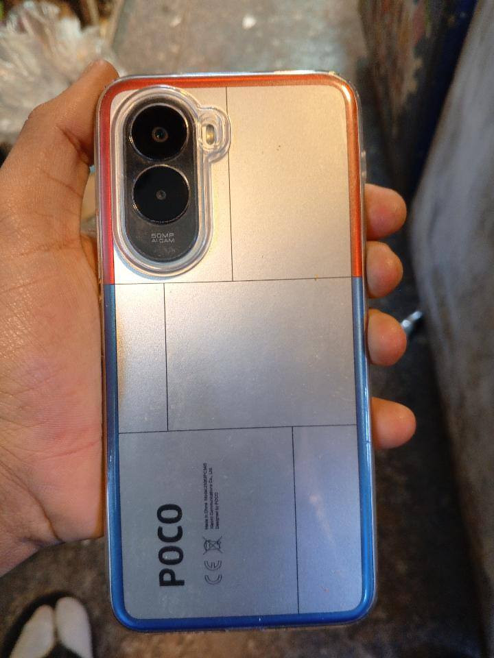 السعر 175 جماعة 150 لا تجيني
الجهاز استخدام شهر والله جهاز راقي وما بي عيب 

جهاز POCO M7

الذاكرة 256GB 8GB RAM

المعالج SM6225 Snapdragon 685

البطارية 7000mAh

#يدعم 60 فريم في لعبة ببجي 
# بدون ملحقات اطيك بس جهاز
رقم الهاتف ***********
