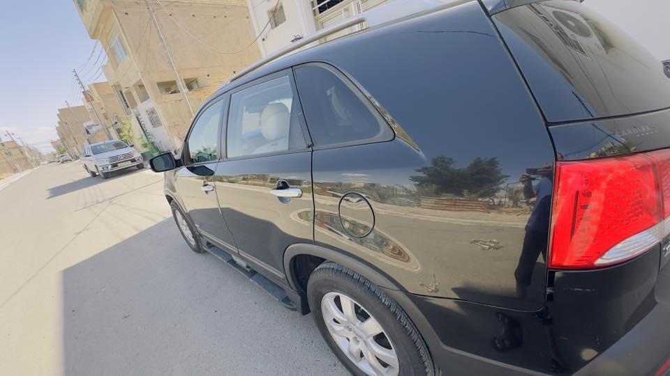 سورنتو ٢٠١٣
امريكي حادثة بچم 

٦ سليندر 

مواصفات عادية 

شاشة 

تخم تايرات جديد 

حديدية جديدة 

عنواني كربلاء 

*********** 

السعر ١٢٠ وبيه مجال
