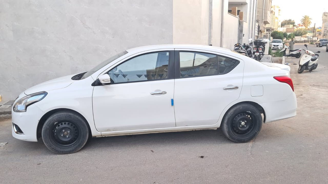 سلام عليكم 
سني مصري موديل 2025
ماشيه 64 كيلو رقم اربيل
بدون حادث بدون صبغ 
السعر 120 وبيه مجال 
مكاني الكاظميه ***********
