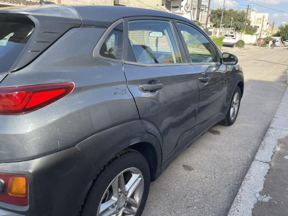 السلام عليكم كونا الموديل 18 رقم اربيل الجديد ماشيه 80 مايل نص مواصفات برغي ما ناقصها السياره نظيفه جداً للاستفسار *********** السعر 105 وبيها مجال بسيط
