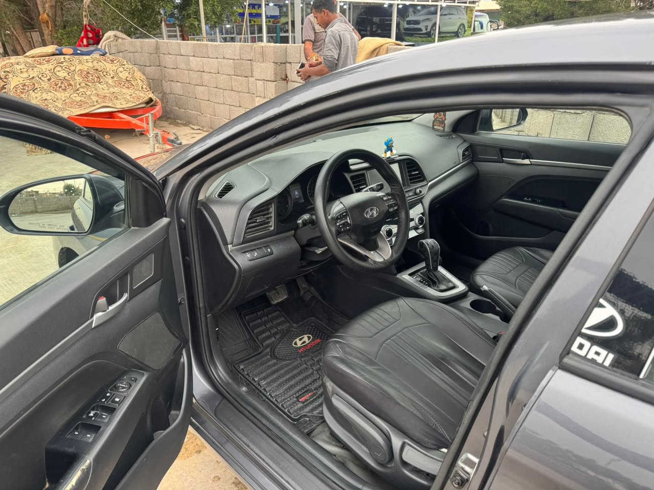 السلام عليكم من رخصت الادمن النترا وارد موديل 2020
موصفات
شاشه
تحكم استرين 
كأمره
نقطة عمياء
اشاير مري
تدفئة استرين 
تدفئة كشنات
أنظمة قيادة
مكينه دوش 2000
رقم بغداد 
مطلوب بيع امراوس باجيرو 2010 2011 2012
والسونار مرفوق مع الصور 
مكان السياره كوت / مركز المحافظة 
***********
