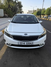 كيا سيراتو 2017 خليجي بيها فقط بارد بكم مكان مكينة ١٦٠٠ رقم اربيل الجد...