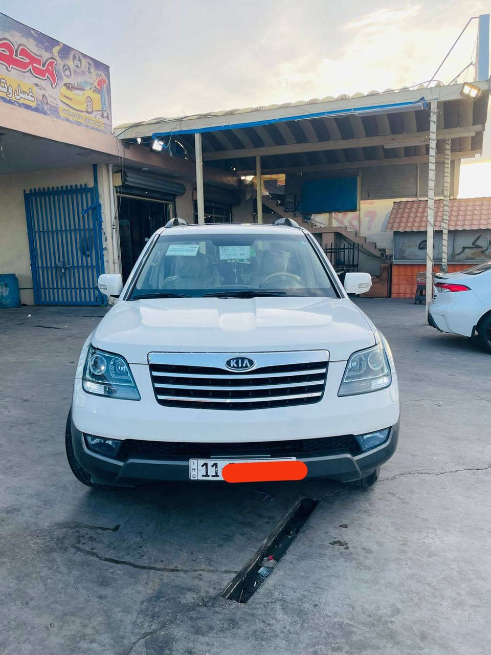 السلام عليكم
كيا موهافي للبيع 
موديل 2012 
رقم بغداد انكليزي بأسمي 
بيها شبر صبغ الجاملغ الامامي الايمن 
السعر 155 ورقه 
للاستفسار الاتصال على رقم الهاتف 
‏‪0770 791 7921‬‏
