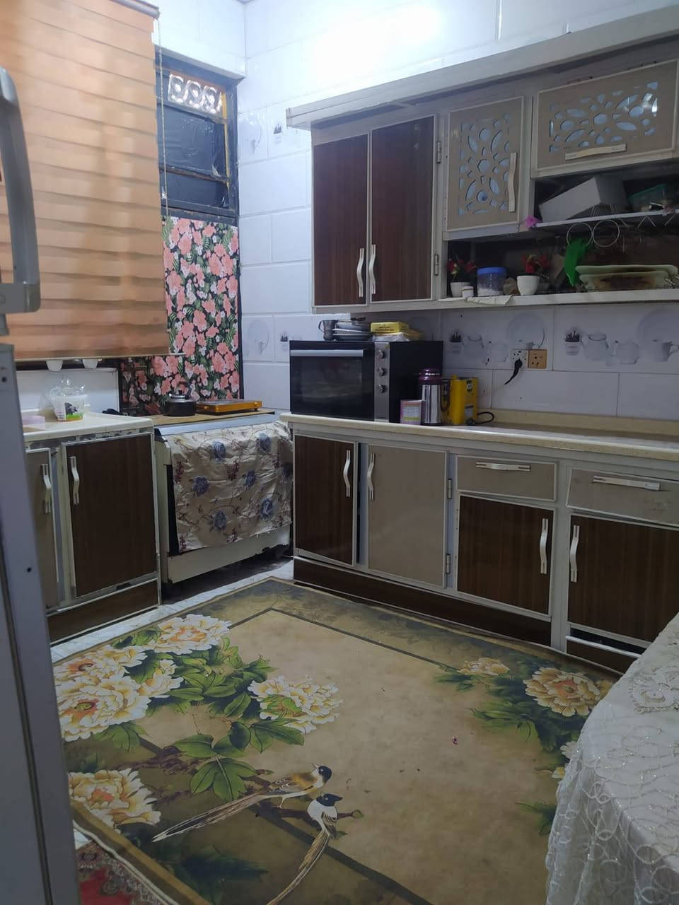 #اسعد_الله_اوقاتكم_بكل_خير⁉️👋 
#البصرة

هاتف ☎️***********☎️

دار سكن للبيع 

#مساحه ::200 م 

حي الزيتون مقابيل السجن 
وقف سني مسجل 

#يحتوي:: البيت على 

غرف نوم عدد 2 
ديوانيه 
صاله 
مطبخ بارد و حار 
صحيات 

الطابق الثاني غرف 2
صالة 

بناء بلوك 
شارع 15 م 
جميع الخدمات متوفرةماء كهرباء مدارس نت كلشي قريب على 
#السعر(( 85 و بي مجال))

هاتف ☎️***********☎️
