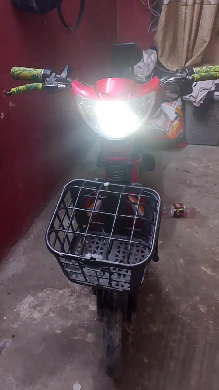 السلام عليكم ماطور شحن للبيع السعر 150جديد مابي اي عطل ويا شاحنه مالته


**إذا كنت صاحب هذا الإعلان وتريد حذفه لأي سبب، رجاءا أرسل رسالة إلى الدعم الفني**