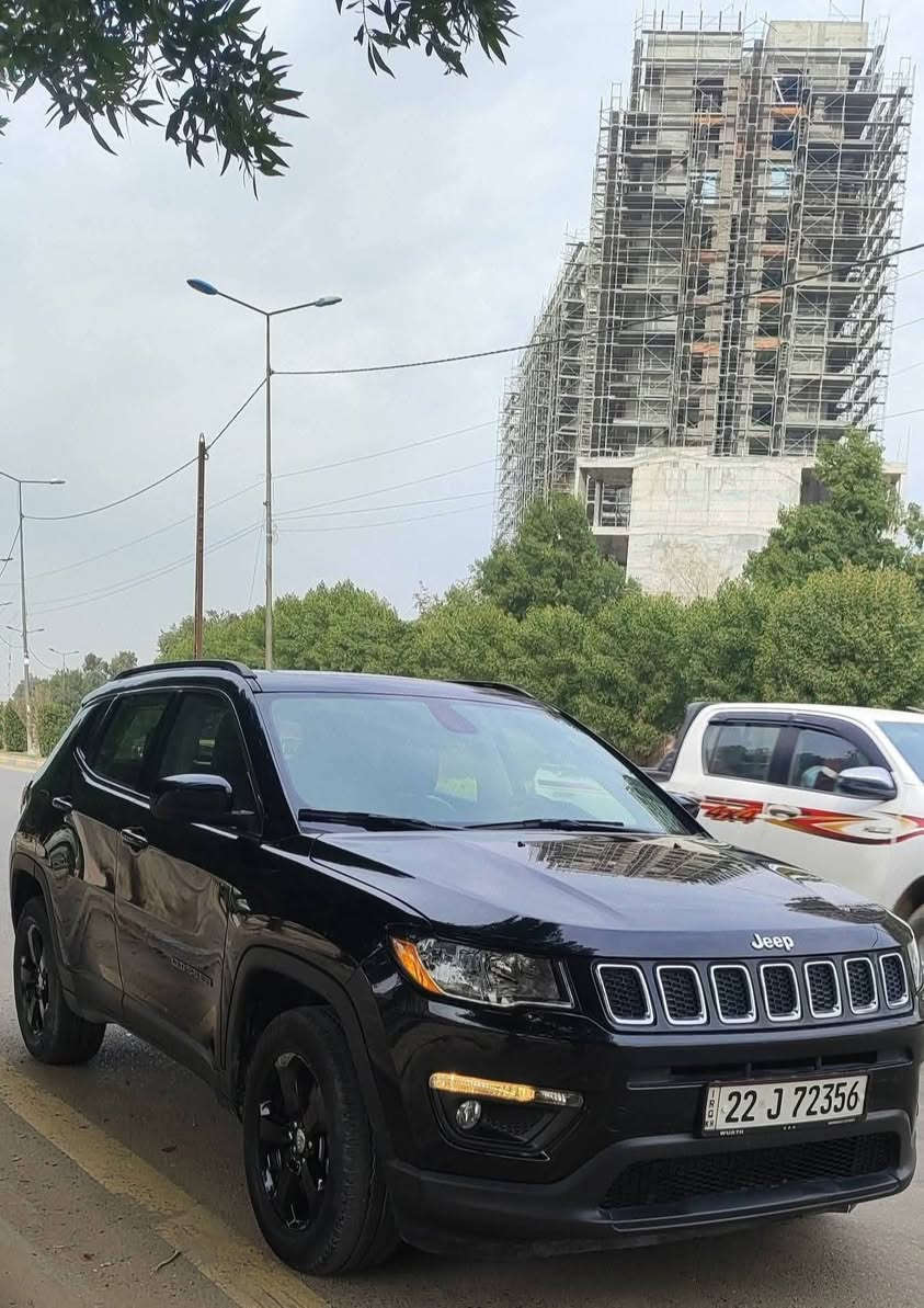 جيب كومباس موديل 2020 رقم اربيل باسمي
السيارة كيلن حادث خفيف🖤
 صور الحادث مرفق المنشور🖤
 فول مواصفات بانوراما فوريل🖤
 وباقي المواصفات المعروفة 🖤
مكان السيارة بغداد 
***********
