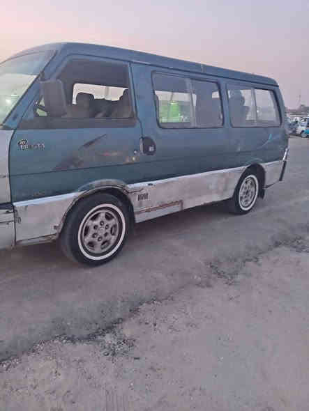 السلام عليكم ورحمه الله وبركاته 
للبيع او مراوس كيا بستا موديل 95 
الكشر بلادي كدام العين سنويه صاقطه 
تايرات نضاف صدر جيد كير اكسل شواصي مكفول 
المحرك يبخر قليل عليها غرامه مليونين ابيع صافي ب20 وبيها مجال قليل مكان بغداد الشرطه الرابعه رقم الهاتف ***********
