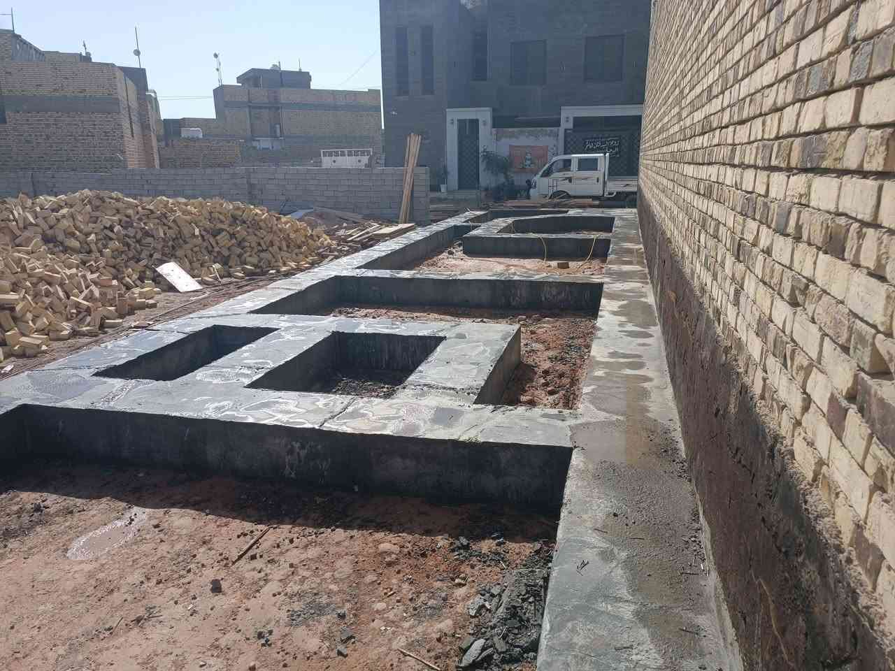 مراحل انشاء دار سكني مساحة 100م٢ لاحد مواقعنا في حي الجامعة........ للاستفسار مراسلة الصفحة أو الاتصال ***********
