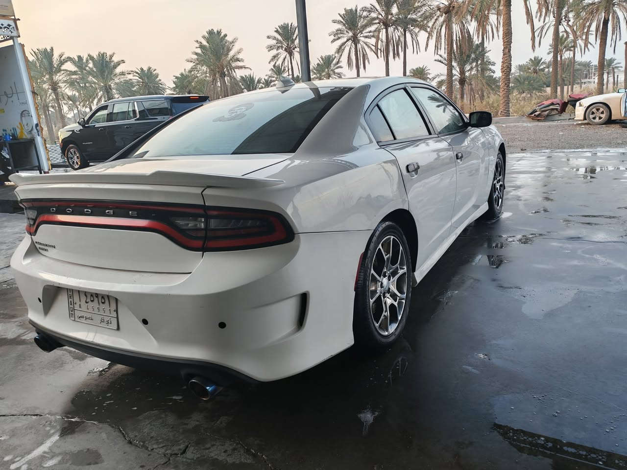 جارجر موديل ١٦ اصل فور ويل وملغي الفور ويل سيارة فول ما عدا الفتحه مكينه ٣٦٠٠  بدون ارباك سياره كامله تبريد تدفئه حداديه تختم تاير وصور الحادث بالمنشور وتقرير العراق هم بالمنشور العنوان البصره قضاء المدينه السعر (( ١٧٠)) رقمي (((  ***********
