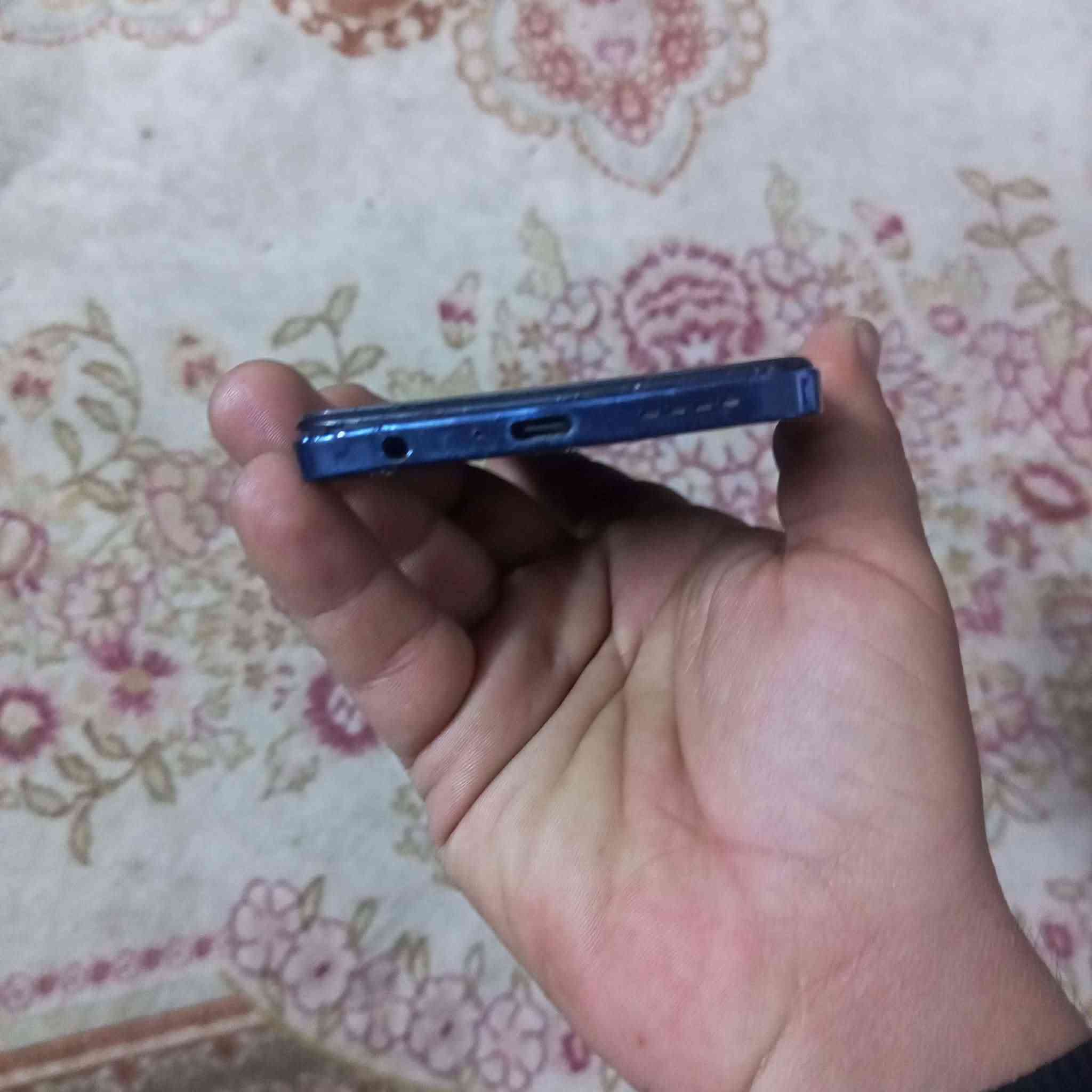 #ميعحبك #اعبر  #المنشور

السلام عليكم ورحمه الله جميعا انفنكس هوت 40 شغال فقط بي فطور بالكلاسه شغال طبيعي ذاكرة 256 رام 16 للبيع ب ٨٥ الف

 #ميعحبك #اعبر  #المنشور مكاني بغداد الكرخ رحمانيه الجعيفر خاص موجود


**إذا كنت صاحب هذا الإعلان وتريد حذفه لأي سبب، رجاءا أرسل رسالة إلى الدعم الفني**