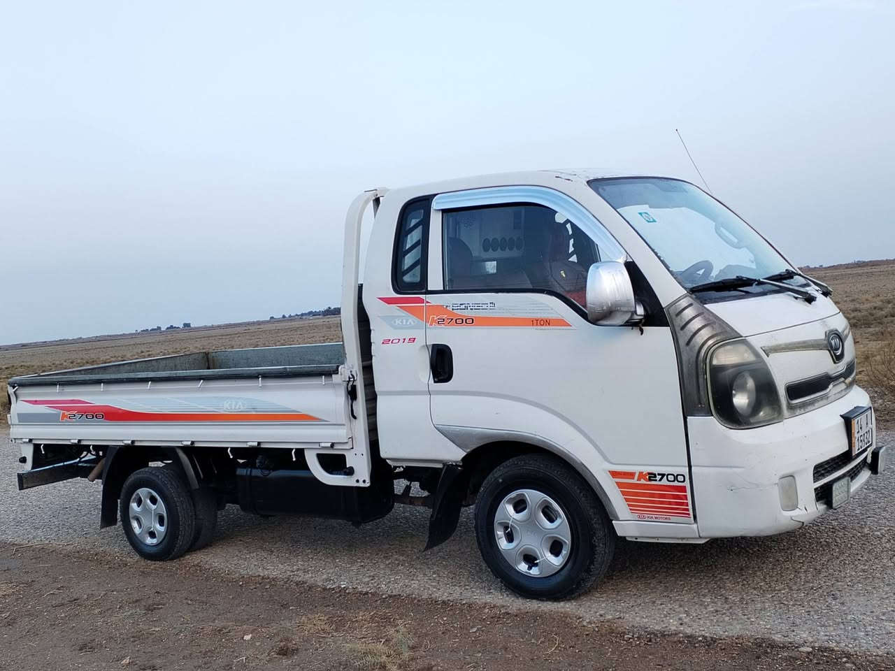 سيارة كيا حمل 2013
لسعر 88
رقم بصره دولي سنويه 2030تبريد ثلج سبلت بيها 
سياره بكيت مانت الله بس اليدور نضيف يخابر ويبشر
رقم بصره نكليزي دولي سنويه 30 مشروع وطني 
سيارة كفالة عامة من الصبغ والتبديل والضربة وحتى البارد
سيارة جديده ما متعوبة 
مكينة مكفولة شرط برغي ما مفتوح بيها   مشروع وطني تحويل مباشر
رقم شاصي واضح جداً
شاصي مكفول 
تبريد وتدفئة كلها شغالة وضع شركة
تخم تاير جديد 
كهربائيات كلها شغالة 
مكان السيارة ناصرية للاستفسار اكثر الاتصال على الرقم
***********
