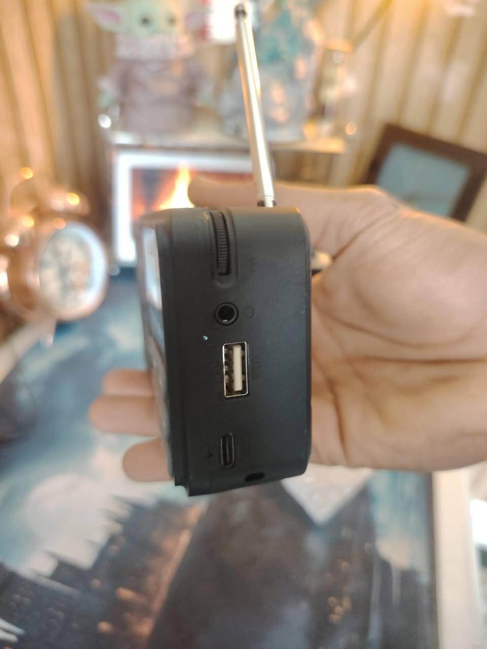 يشتغل طاقه شمسيه او بلوتوث نفس وقت
يعمي شحن تايبسي ايضا 
وسعره 8الف


**إذا كنت صاحب هذا الإعلان وتريد حذفه لأي سبب، رجاءا أرسل رسالة إلى الدعم الفني**