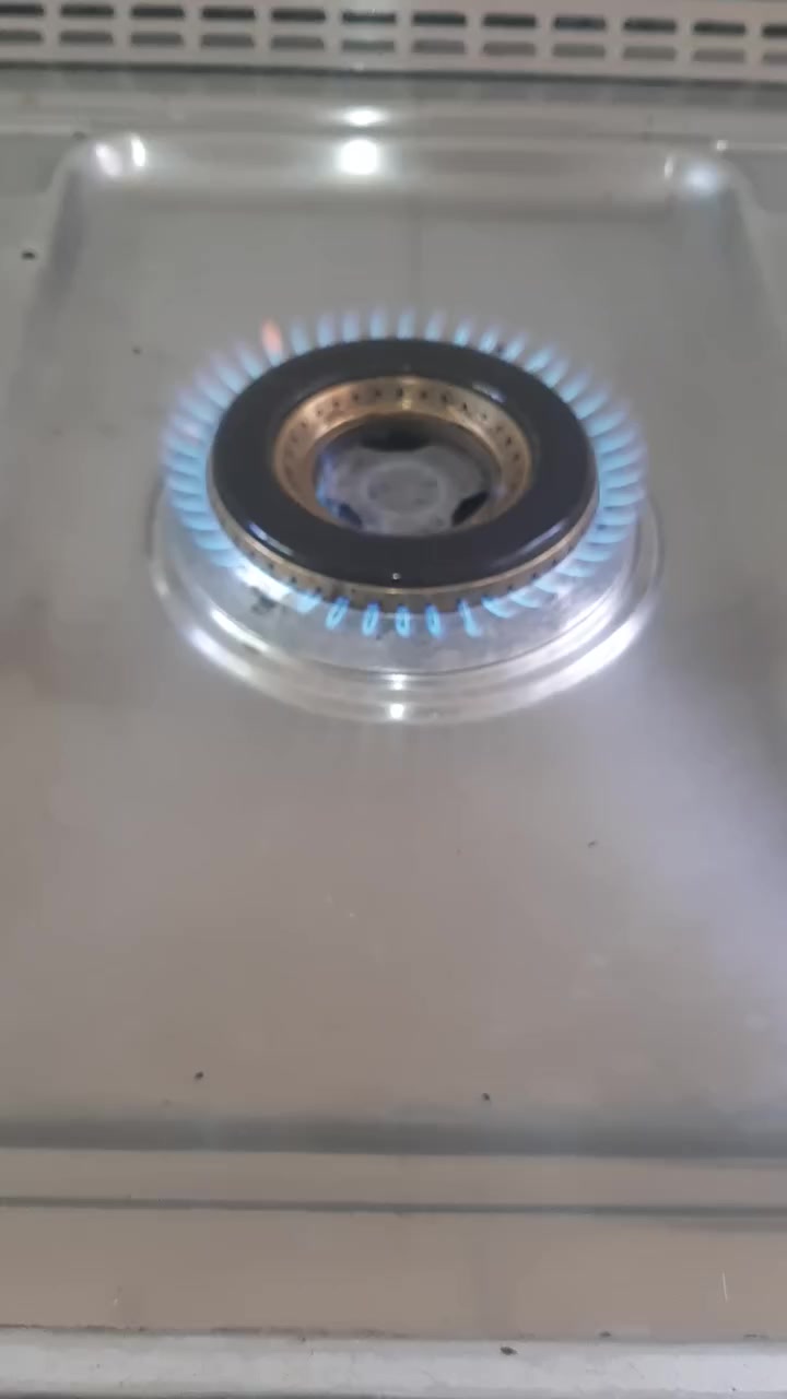 ورشة الضياء لتصليح الطباخات لدينا خدمة تصليح في المنزل واتساب ***********
