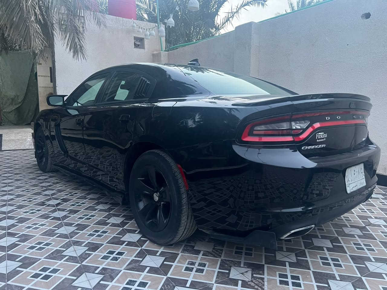 السلام عليكم
‏تشارجر 2016  السيارة كفالة عد عدا البارد لبسونار 
لاتبديل ولاصبغ فقط لبنيد نفسل ولون 
كفاله مينه كير تبريد حداده فول عدا تنته
للبيع او للمراوس حسب بلقناعه 
سعر 157 قفل 
البصره لقبله مكاني
واتساب ***********
الاتصال***********￼
