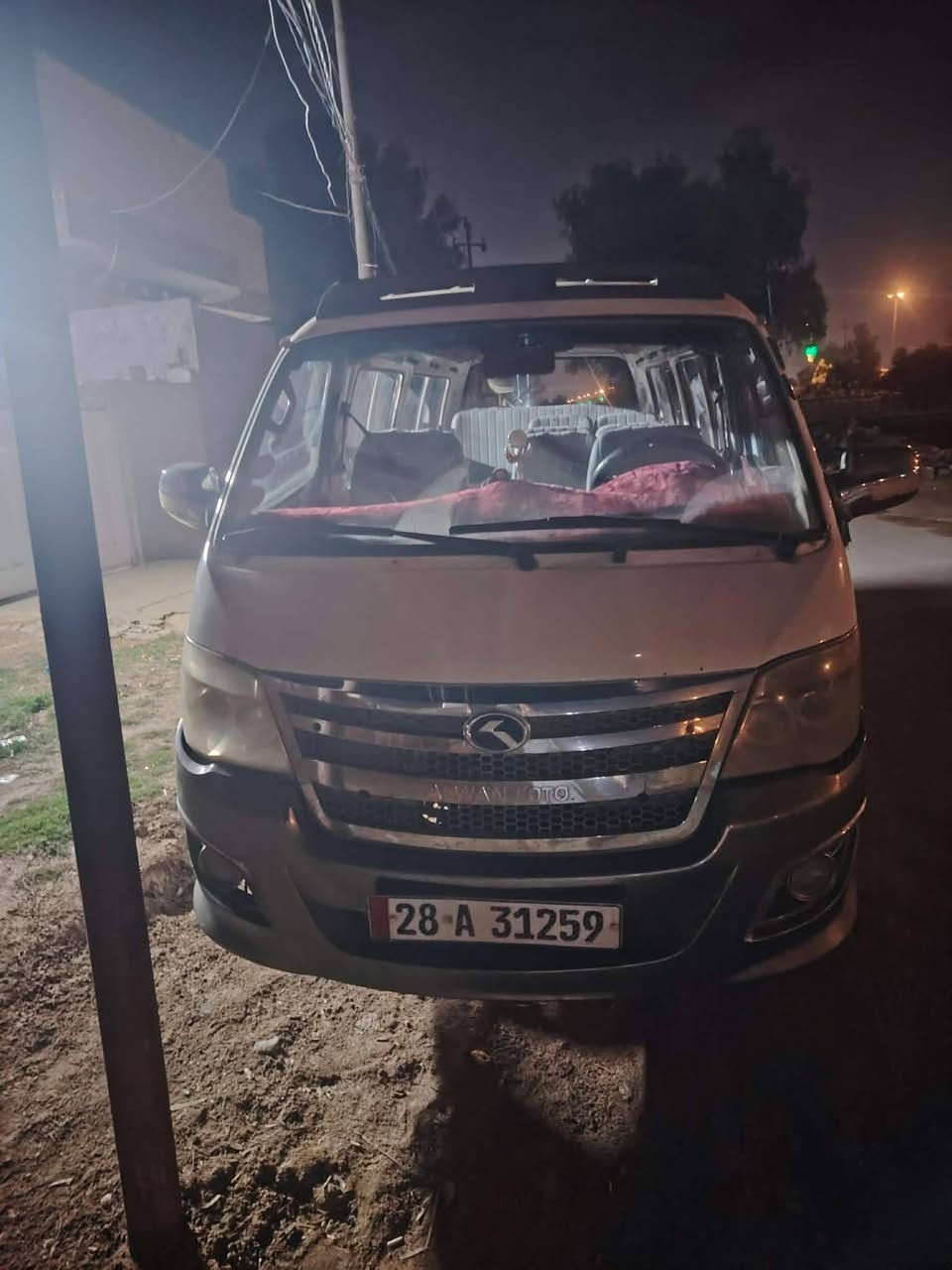 السلام عليكم فاتون الوان للبيع موديل 2015 كفاله من الصبغ كير محرك حداديه كله جديد تخم تاير جديد كهربايات جدد رقم نجف سنويه 2030 تنتهي المكان طويريج السعر 80 وبيه مجال للستفسار ***********
