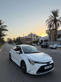 كورلا مديل 2023 صيني شكل لامريكي  ماشية 41 الف كم   فول مواصفات مكفولة...