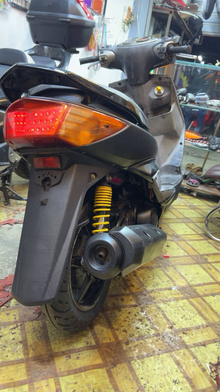 سلام عليكم سكنس فحل نوزل خطين مكفوله كفاله عامه السعر 950 وبيها مجال ***********
