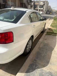 للبيع مسيوبيشي كلنت ٢٠١١ مكفولة من كلشي مكينه كير تبريد صدر كهربائيات ...