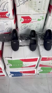 حذاء طبي نسائي • صنادل نسائية • توصيل مجاني