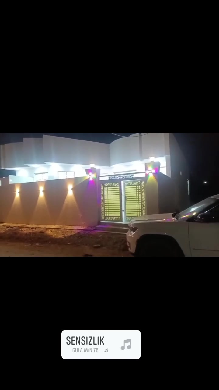 عندي بيت البيع او اجار البيت زراعي وجديد وما مسكون مساحه ٢٤٠ جاي من الدله زدنويه قريب عل شارع ريسي وشارع كله مبني بيوت ظخمه ***********
