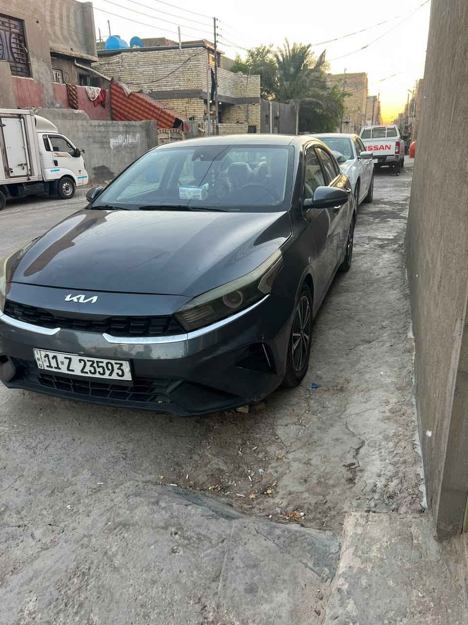 السلام عليكم شباب كيا فورتي موديل 23 حادث جاملغ وبنيد رقمه بغداد السياره جاهزه حداديه كير مكينه كفاله سياره جاهزه وحلوه ماشيه 57كلو*********** السعر 130 بيها مجال
