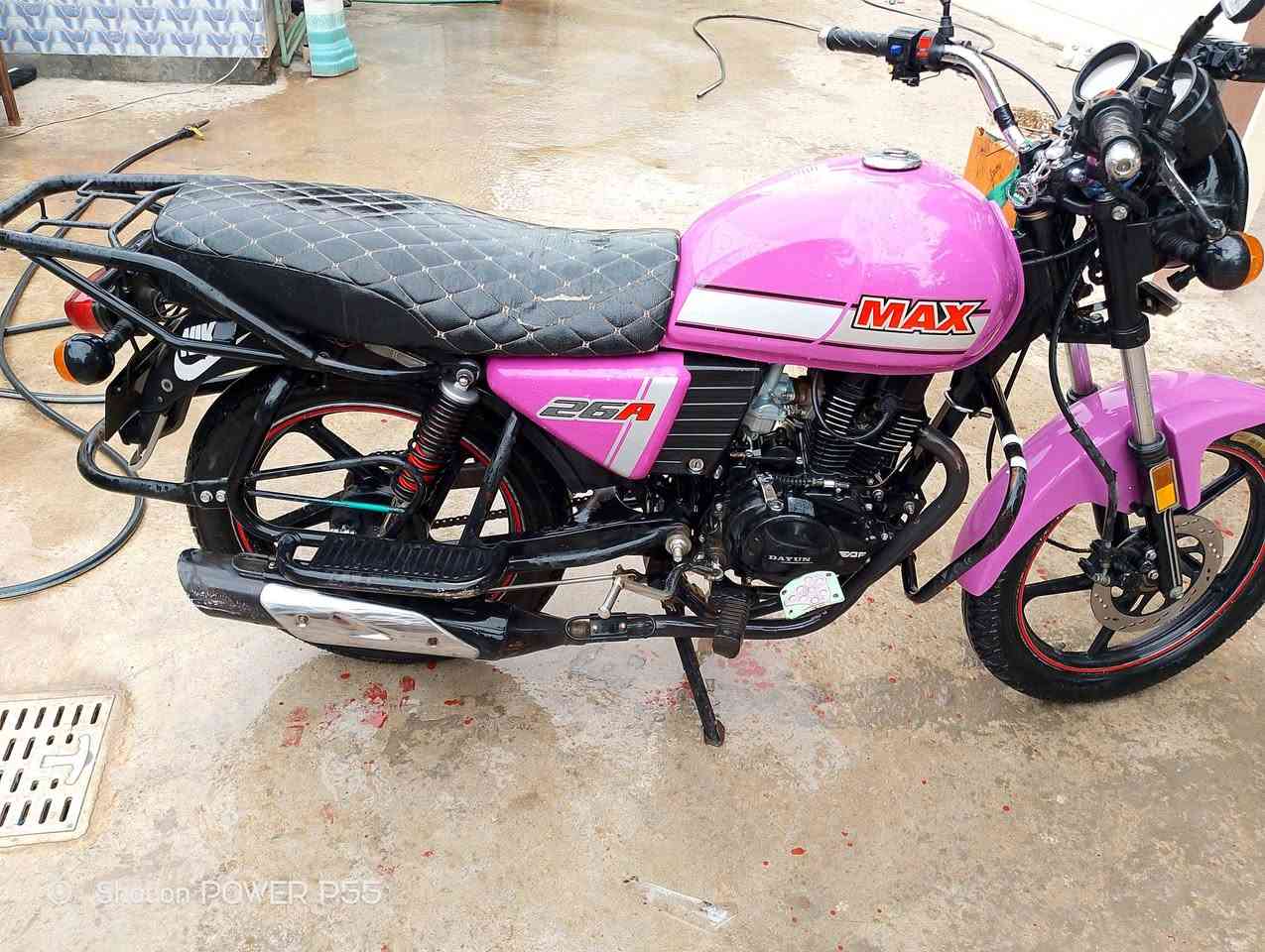 السلام عليكم من رخصت مسؤل الكروب دراجه للبيع دايوان موديل 22 نضافه مثل ما مبينه بالصور الدراجه واحد على واحد تخليه ويه 25 ما تنعرف كهربائيات كامله المكينه ما مفتوح سبانه ما مخلين عليه للاستفسار الاتصال على الرقم ***********
