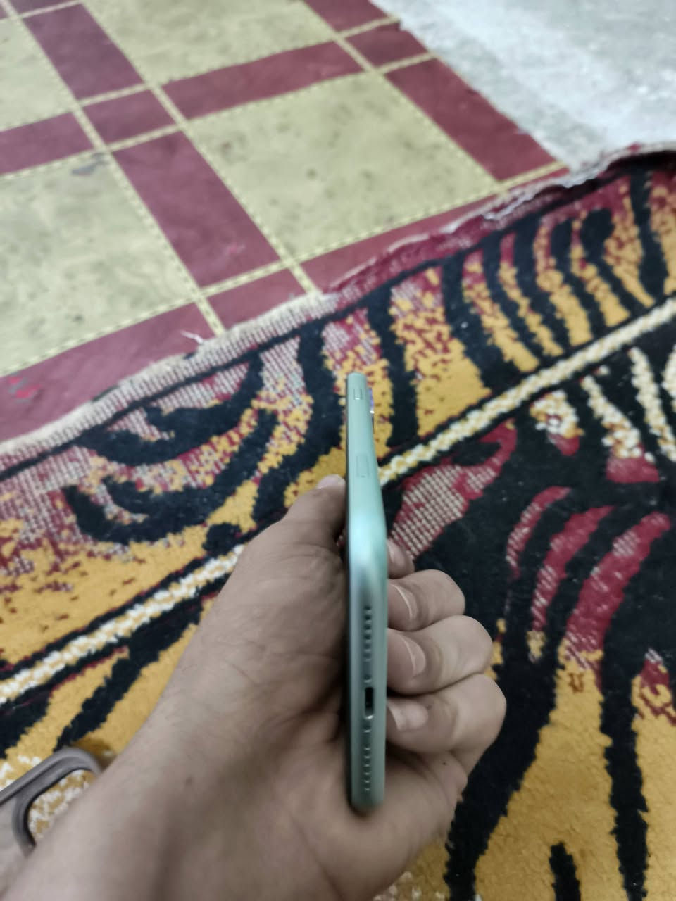 سلام عليكم موبايل ايفون 11 كامل مكفول كلشي ما مبدل بيه البطاريه 71  السعر 190
العنوان الشعله 
الرقم *********** واتس اب موجود
