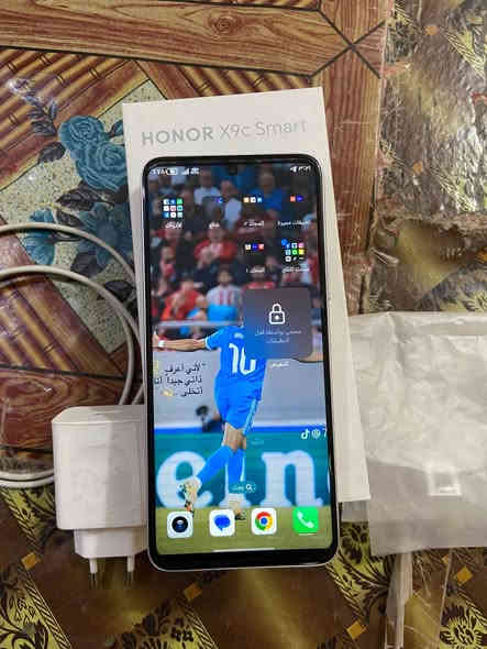 سلام عليكم  مبايل هونر اكس 9سي سمارت الجهاز مكفول من فوك لجوه تجي تاخذه وتفحص وين ما تريد بل يعجبك جهاز صارله شهر من جبته جهاز نضيف  السعر 300 وبي مجال متواجد عل فيس و عل واتساب *********** المكان ديوانيه
